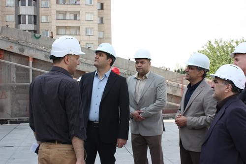 بازدید جناب آقای دکتر صادقی مدیرعامل محترم و عضو هیات مدیره صندوق ذخیره فرهنگیان از پروژه مگاپارس